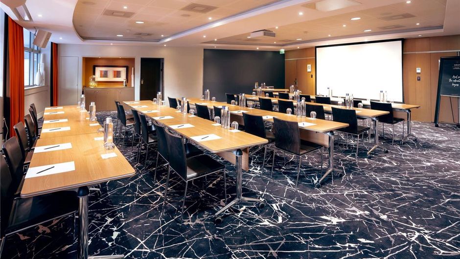 Nest  La Defense by Mgallery Meeting