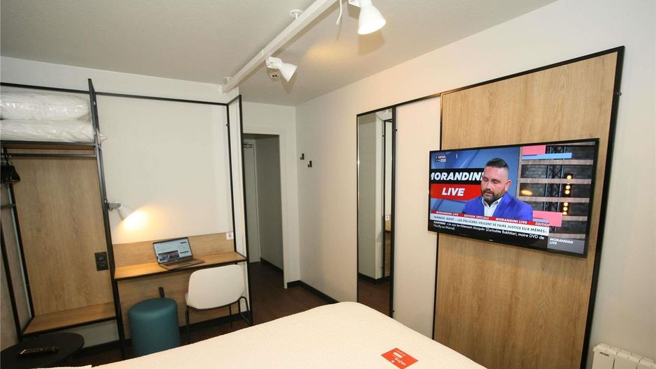 Ibis Hotel St Lo Room