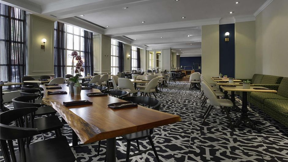 Novotel Toronto Centre Restaurant