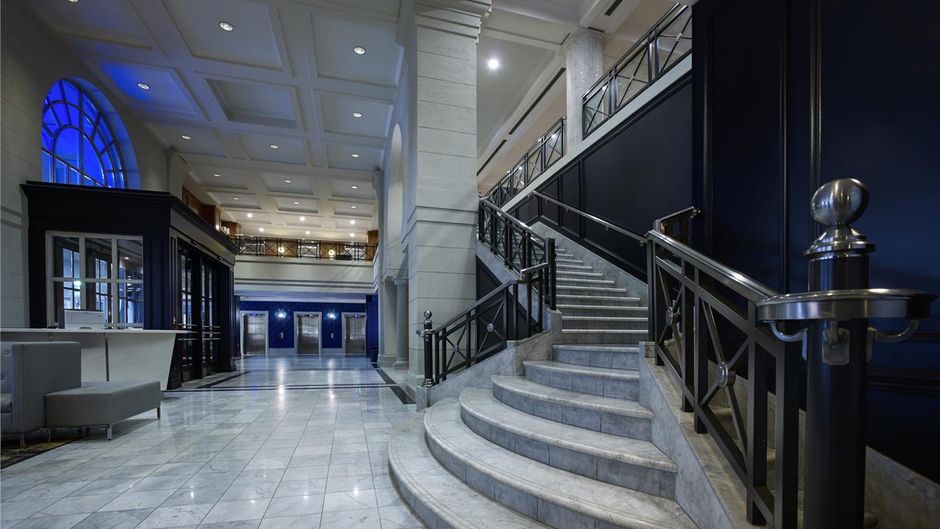 Novotel Toronto Centre Exterior