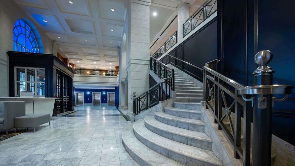 Novotel Toronto Centre Exterior