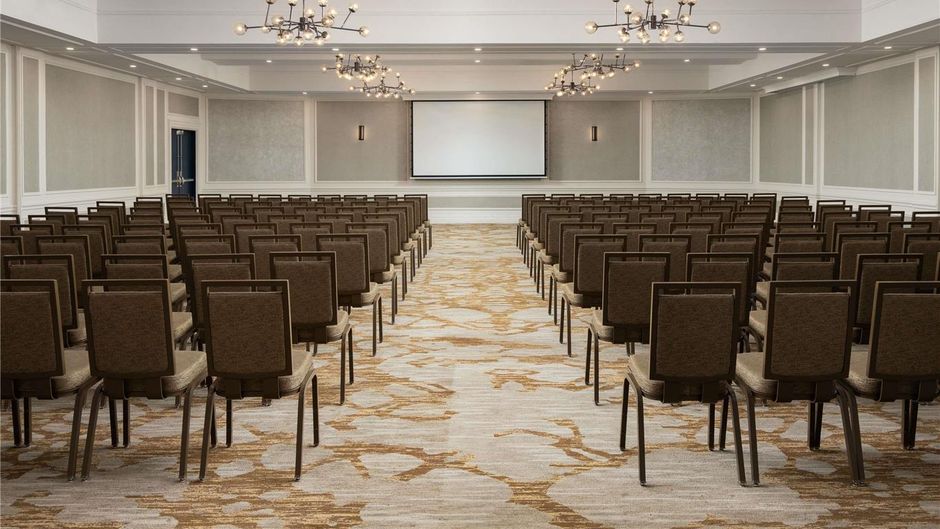 Novotel Toronto Centre Meeting