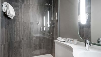 Ibis Hotel Milan Centro