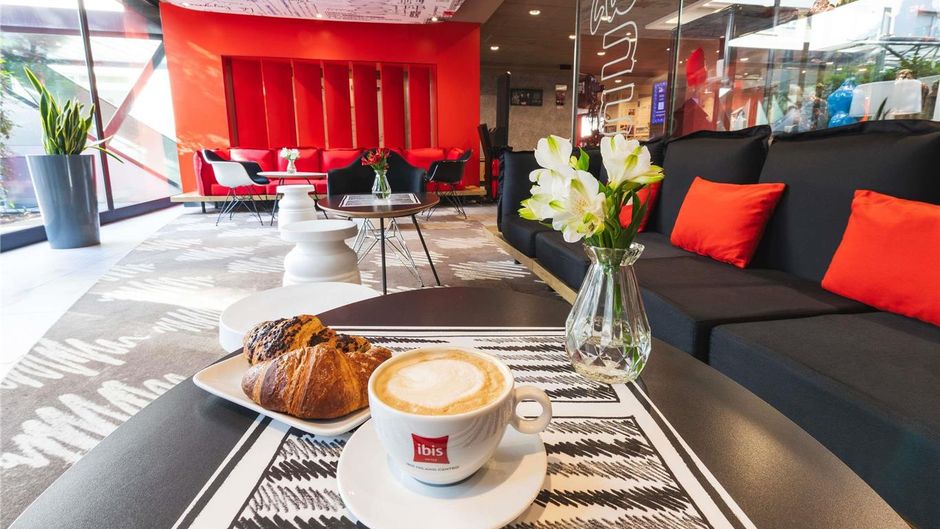 Ibis Hotel Milan Centro Exterior
