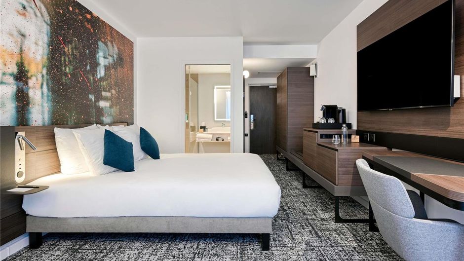 Novotel Paris Bercy Room