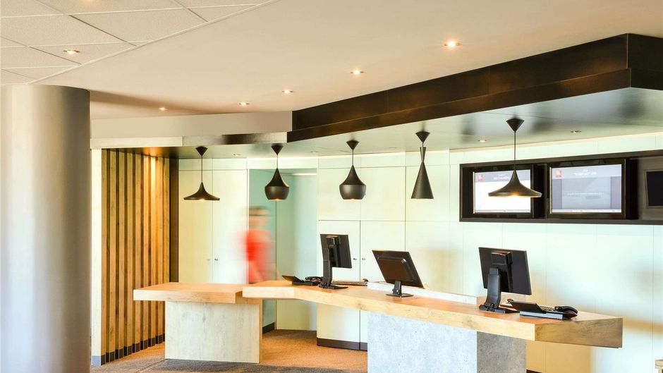 Ibis Hotel Avignon Centre gare Exterior