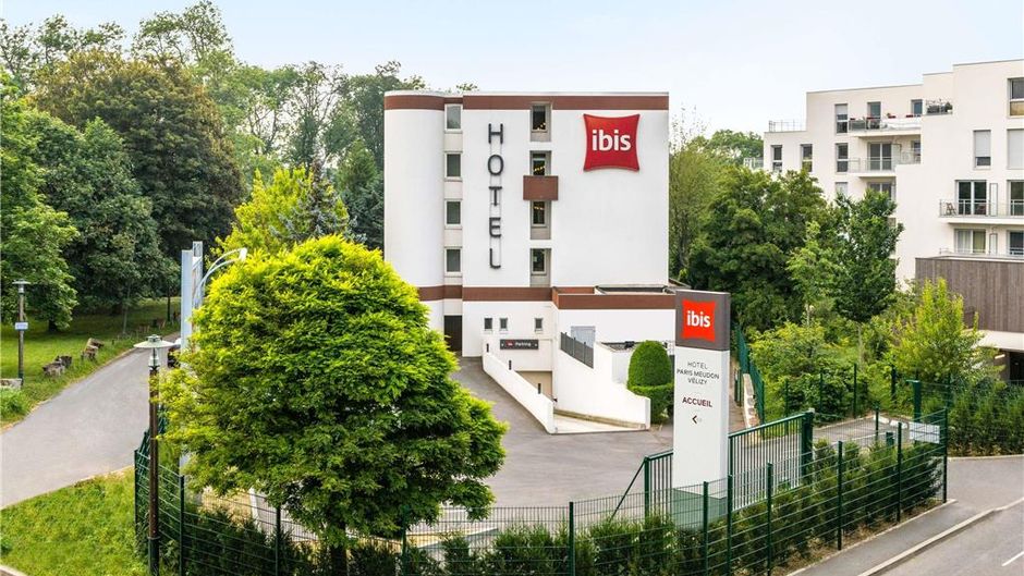 Ibis Paris Meudon La Foret-Velizy Exterior