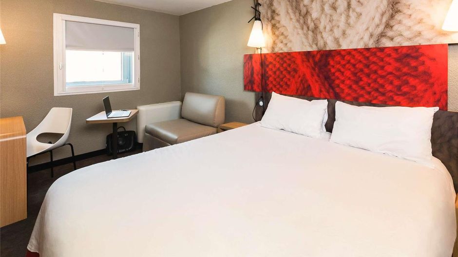 Ibis Hotel Bordeaux Meriadeck Room