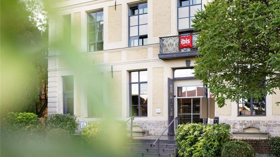 Ibis Hotel Douai Centre Exterior