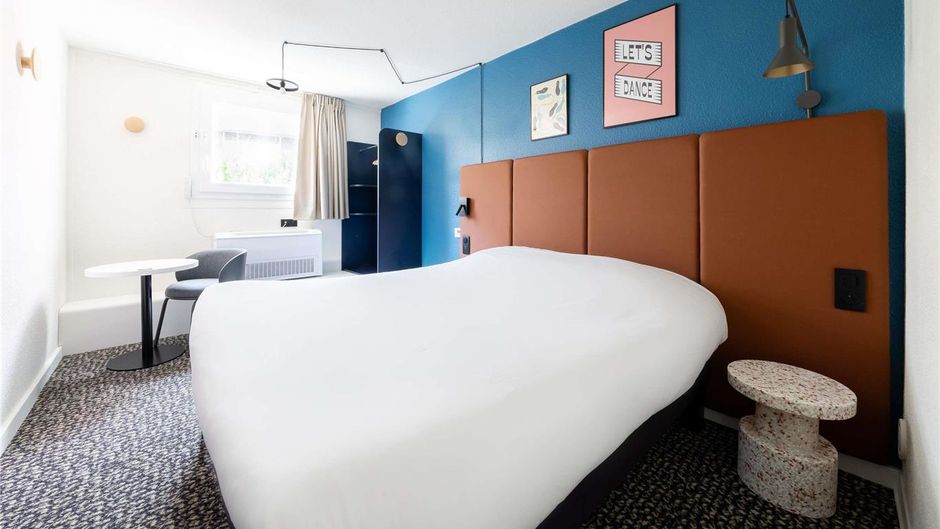 Ibis Paris Alesia Room