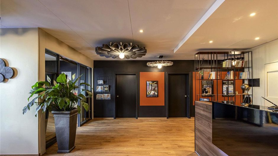 Ibis Hotel Sion Exterior