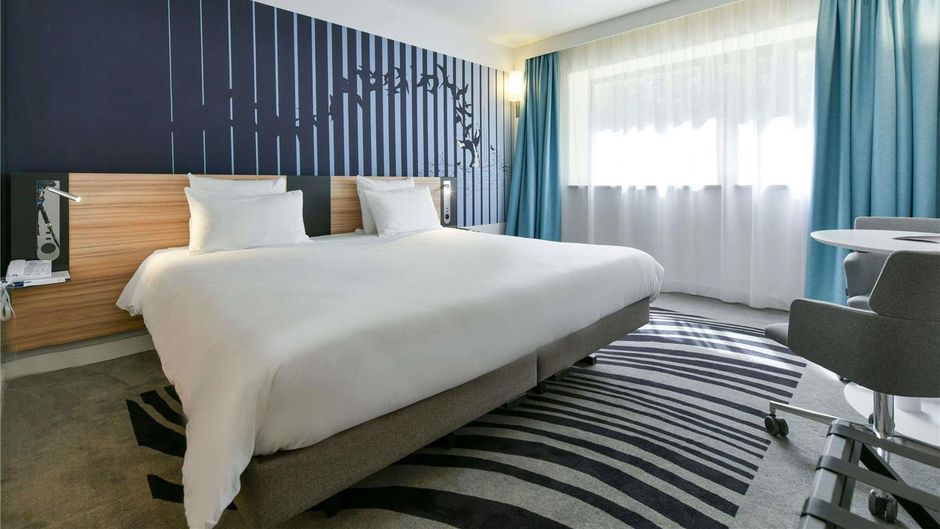 Novotel La Rochelle Exterior