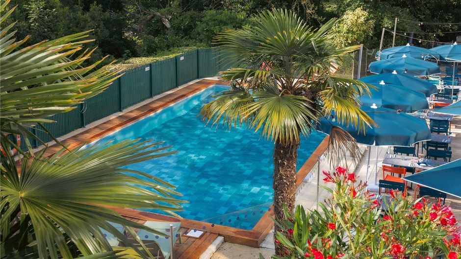 Novotel La Rochelle Pool