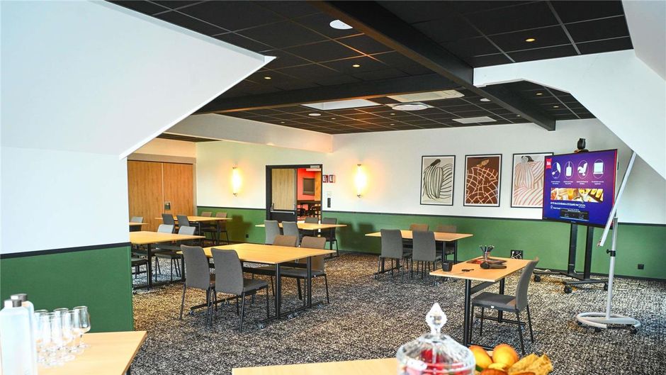 Ibis Beaune La Ferme aux Vins Meeting