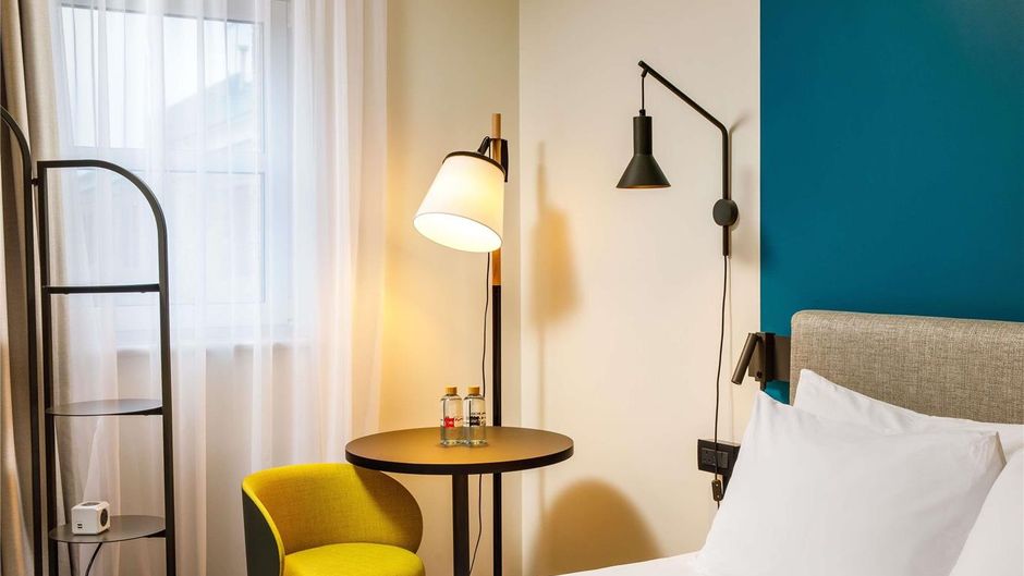 Ibis Hotel Greenwich Room