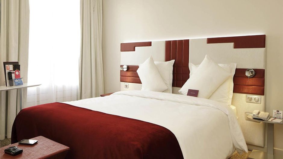 Mercure Paris Opera Faubourg Montmartre Room