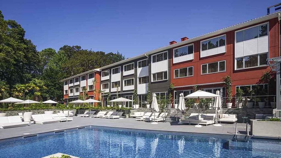 Novotel Biarritz Anglet Aeroport Pool