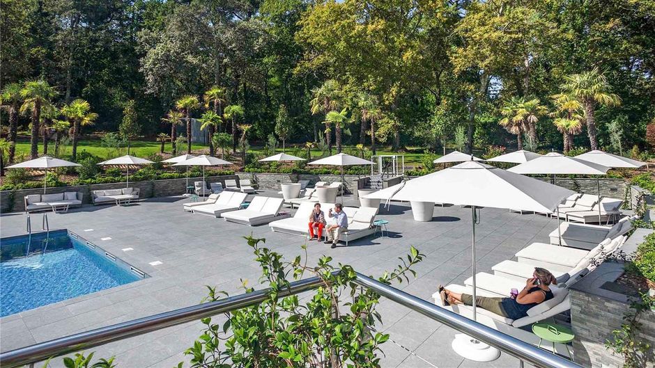 Novotel Biarritz Anglet Aeroport Pool
