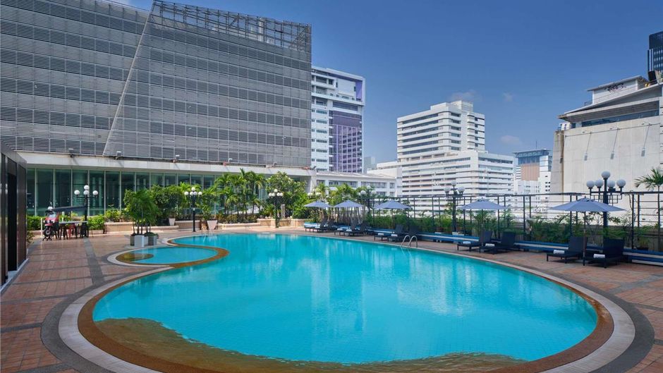 Novotel Bangkok on Siam Square Pool