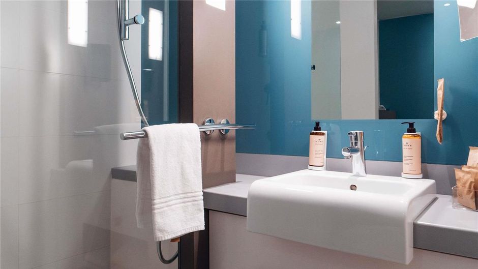 Mercure Paris Val de Fontenay Hotel Suite