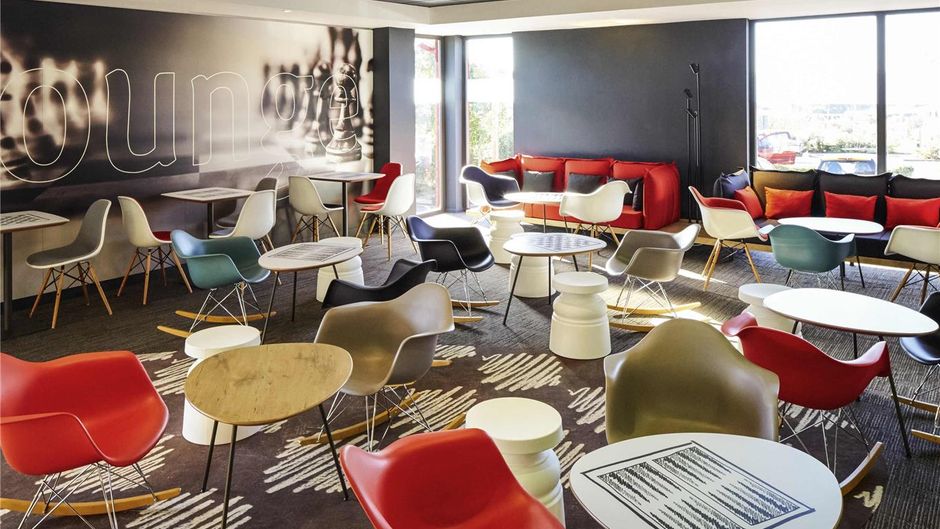 Ibis London Luton Airport Restaurant
