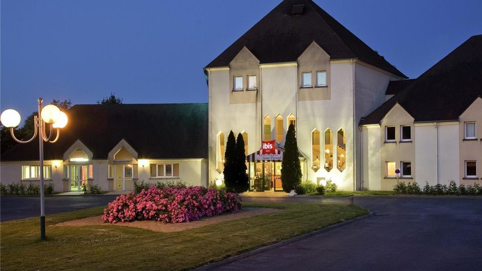 Ibis Hotel Chateau-Thierry Exterior