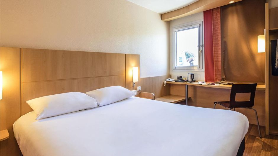 Ibis Hotel Chateau-Thierry Room