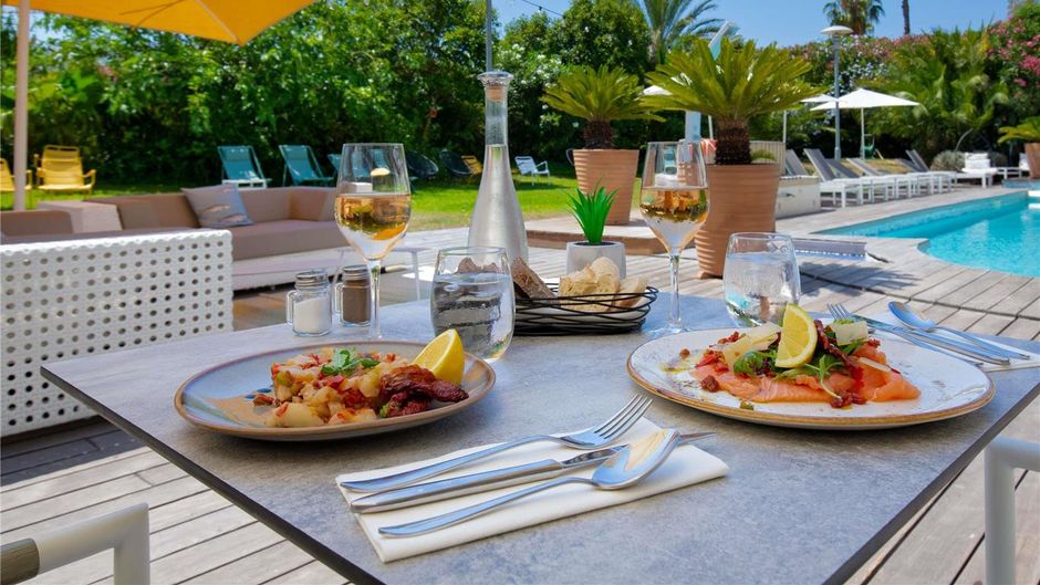 Mercure Hyeres Exterior