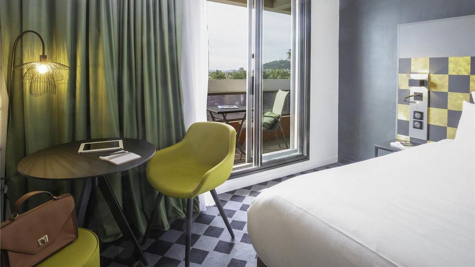 Mercure Hyeres Suite