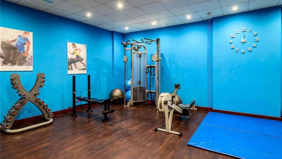 Novotel Birmingham Centre Health
