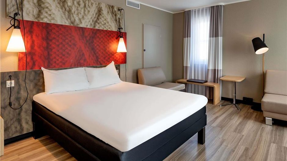 Ibis Hotel Mainz Room