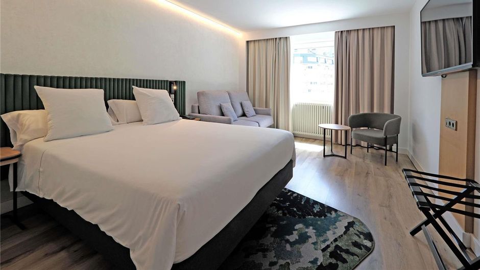 Novotel Andorra Room