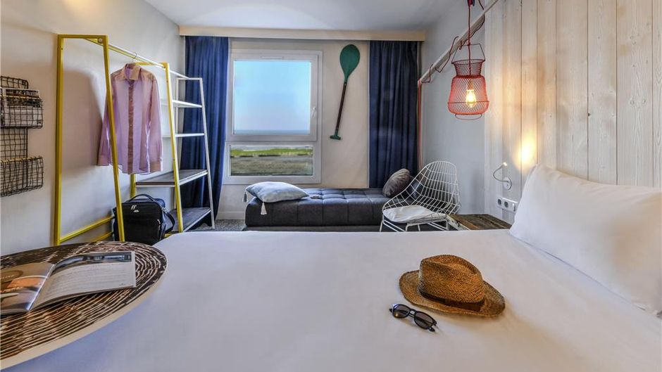 Ibis Styles La Rochelle Thalasso Room