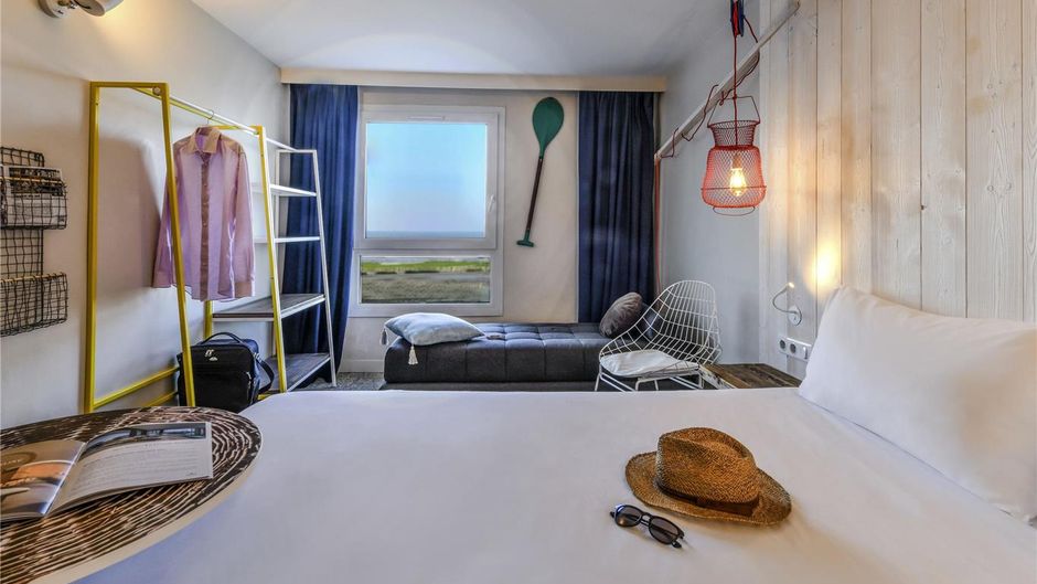 Ibis Styles La Rochelle Thalasso Room
