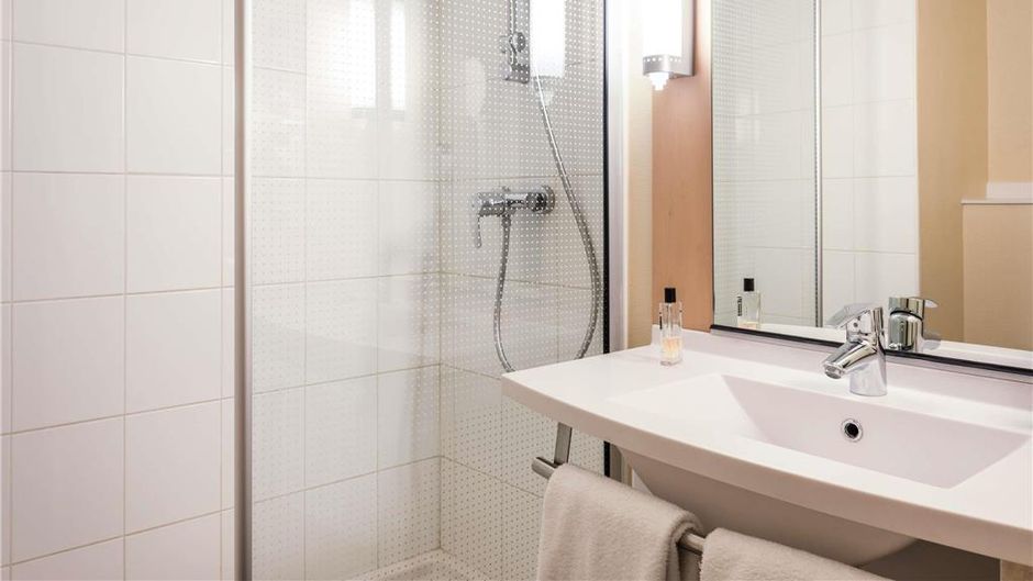 Ibis Hotel le Havre Room