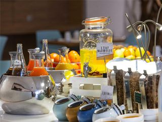Mercure Paris Pt de Versailles Vaugirard