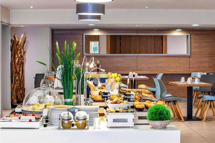 Mercure Paris Pt de Versailles Vaugirard