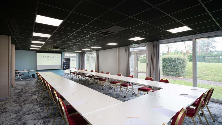 Mercure Lyon Est Villefontaine Meeting