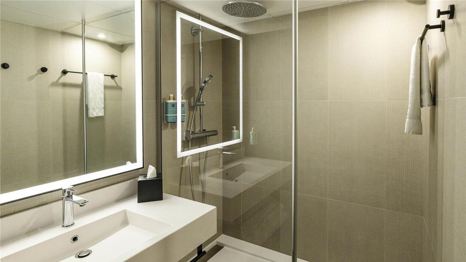 Novotel Paris Suresnes Longchamp Hotel Room