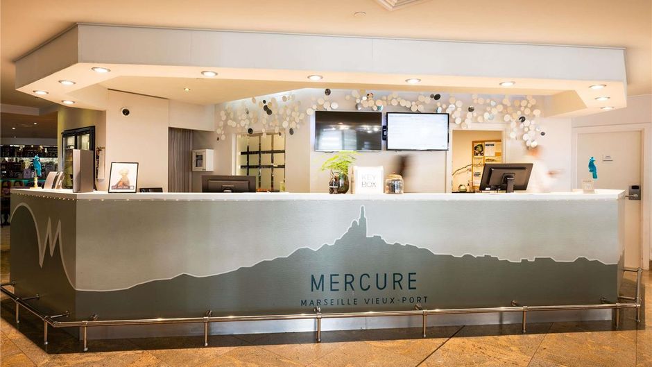 Mercure Marseille Euro Centre Exterior