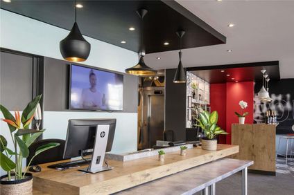 Ibis Cannes Plage La Bocca