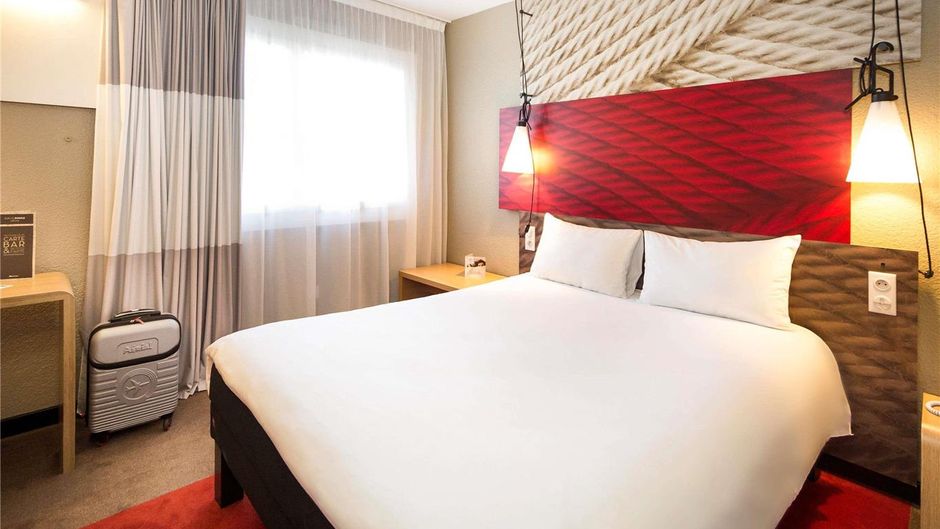 Ibis La Baule Room