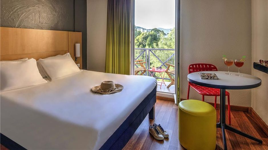 Ibis Hyeres Room