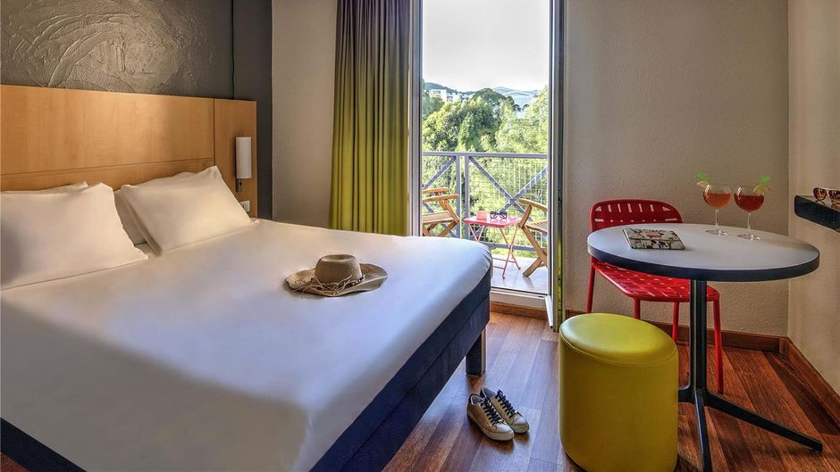 Ibis Hyeres Room