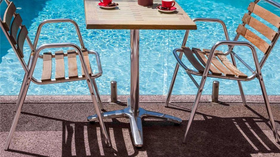 Ibis Hyeres Pool