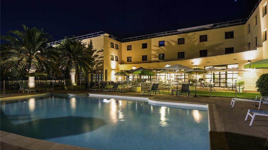 Mercure Cannes Mandelieu Exterior