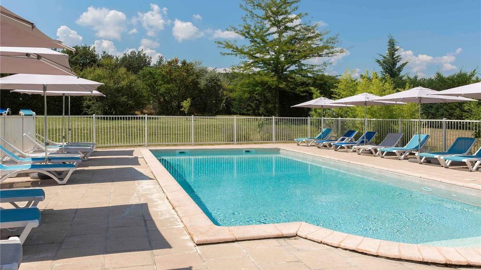 Ibis Sisteron Pool