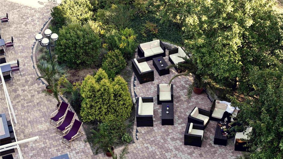 Mercure Hotel & Residenz Frankfurt Messe Exterior