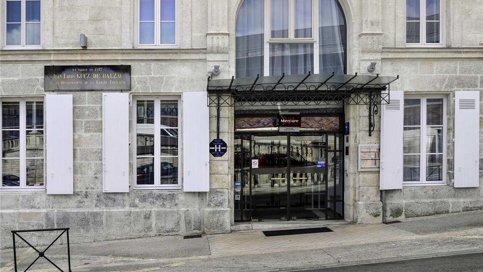 Mercure Angouleme-Hotel de France Exterior