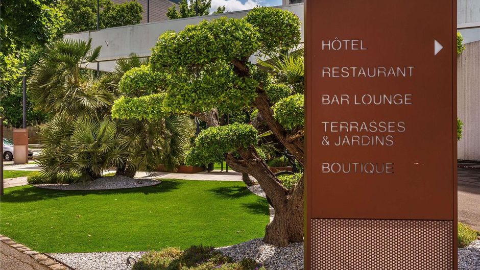 Mercure Dijon Clemenceau Exterior